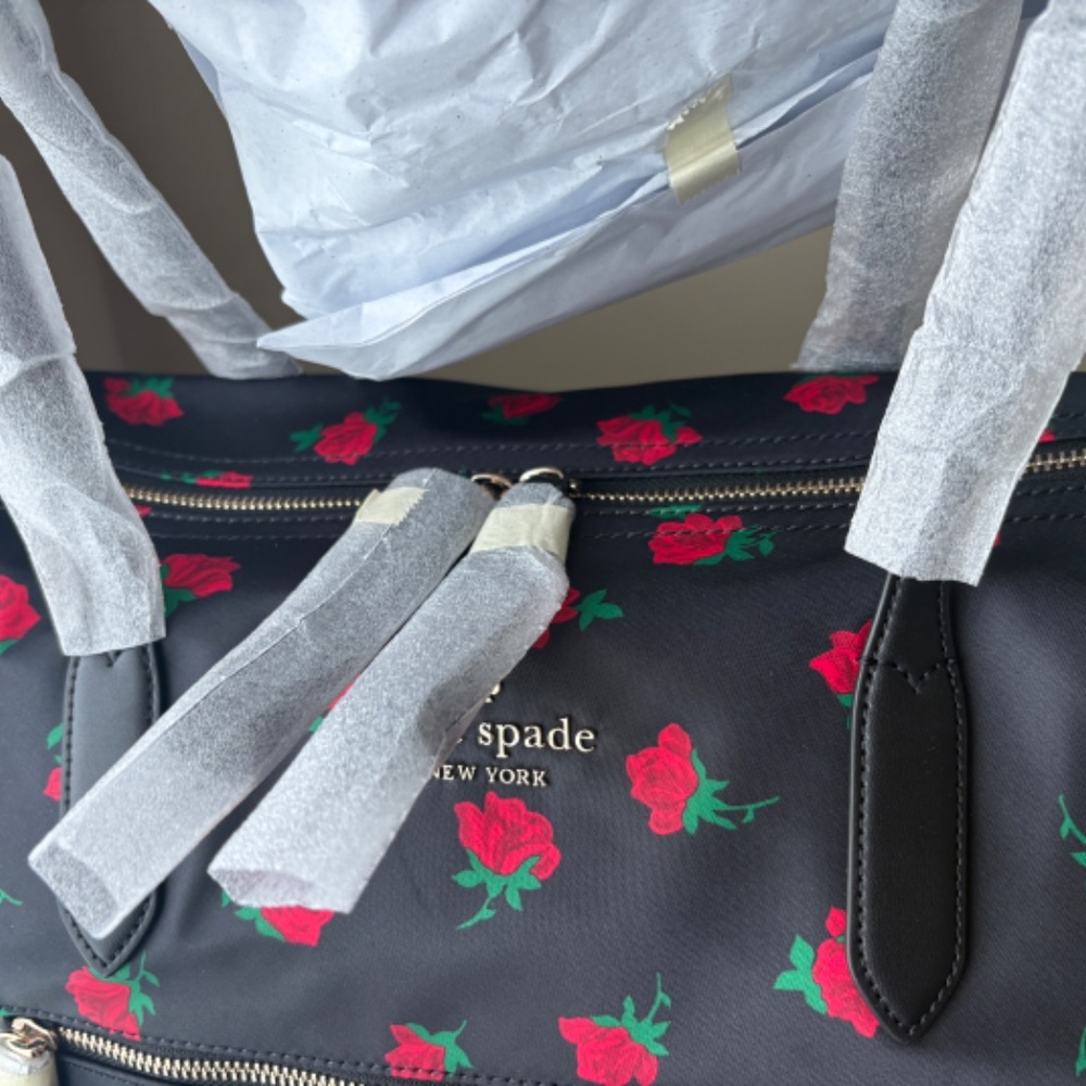 Kate spade weekender rose toss print - Picture 3 of 16